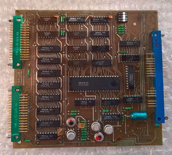 Picture of DSE-1 Eprom simulator,programmer for SAPI-1